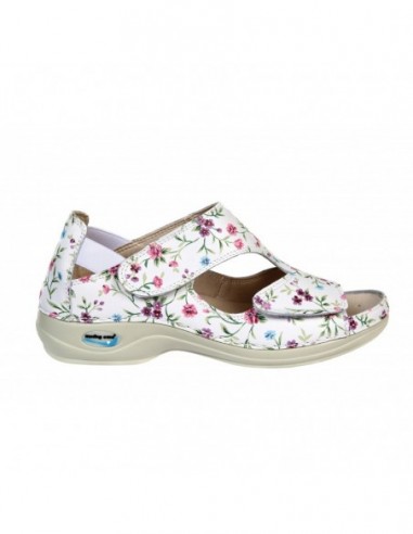 Sandalia FLORES . WG35F33 PRAGA